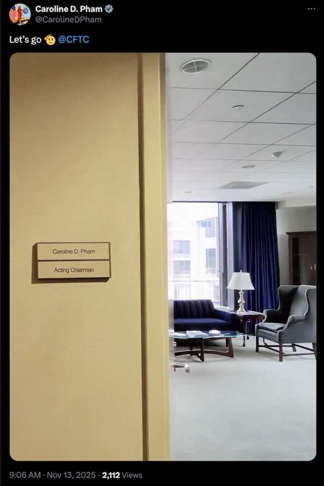 Правительство, SEC, CFTC, США