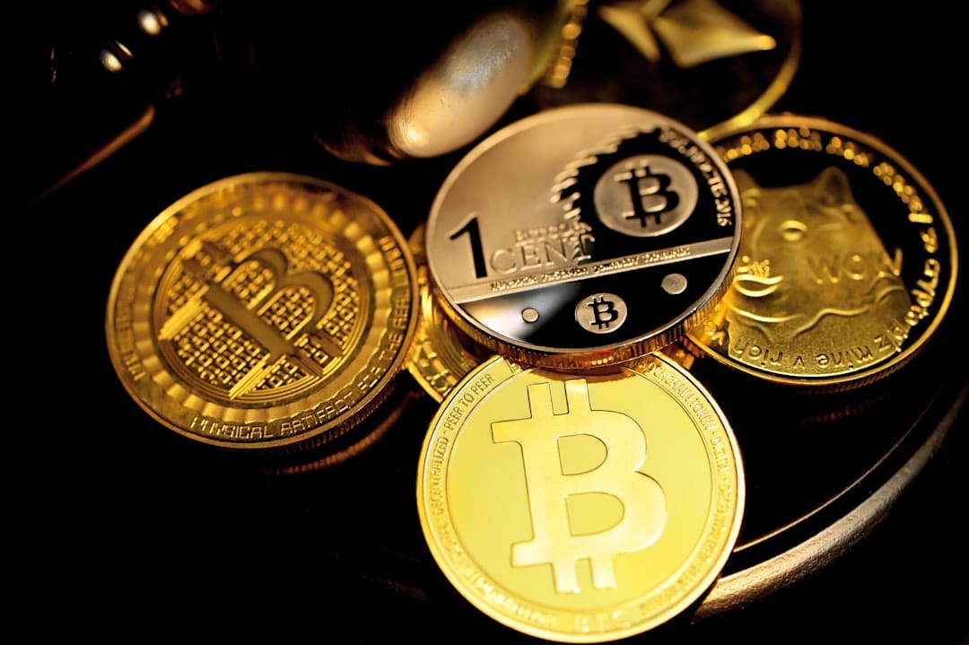 Крупные держатели биткоина повторяют бычье поведение 2020 года после отскока BTC от $81,000