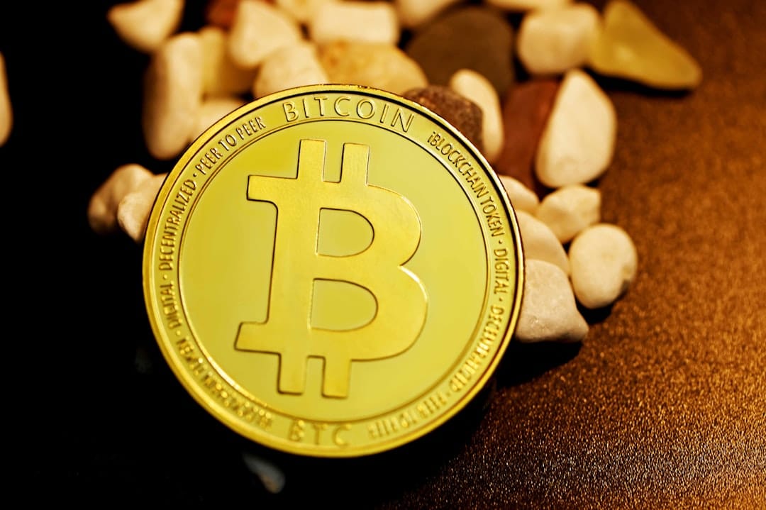 Крупная китайская компания Cango продает свой бизнес в Китае и фокусируется на майнинге биткоинов