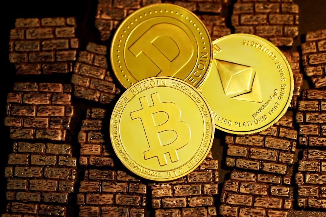 Децентрализованные биржи укрепляют позиции, несмотря на $6 млн эксплойт Hyperliquid