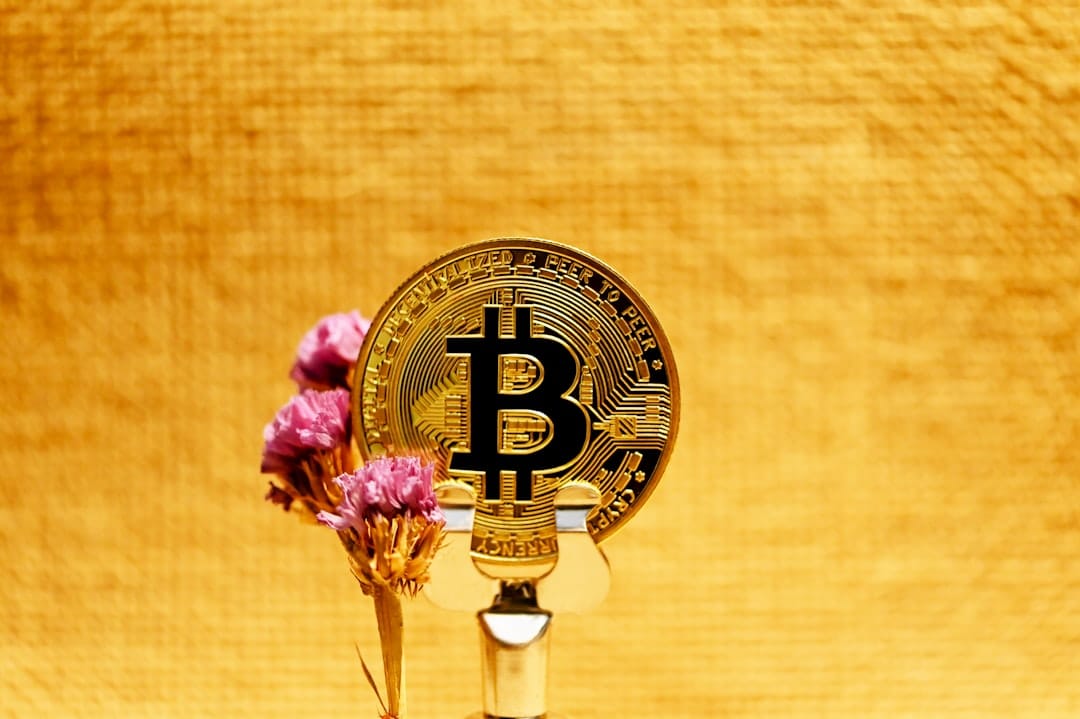 Bitcoin отметил 17-летие своего белого документа