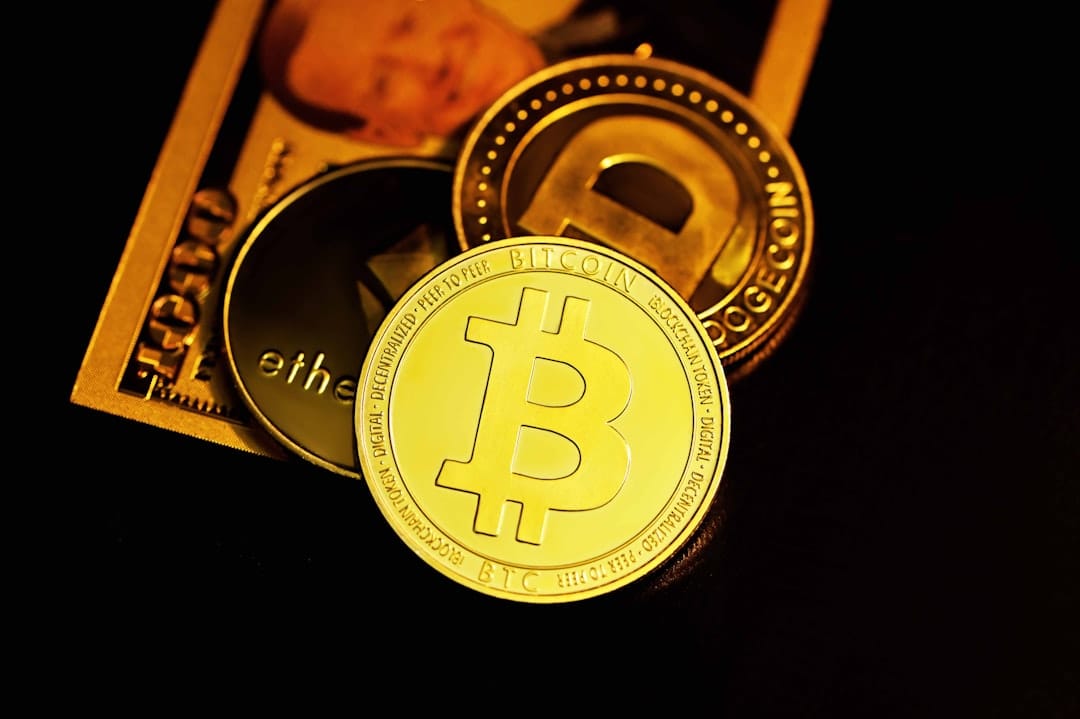 Причины падения рынков и биткоина