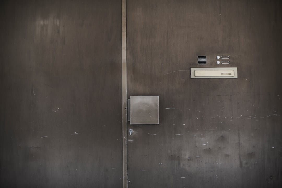 Рынок мемкоинов рухнул до минимума 2025 года, потеряв $5 млрд за день