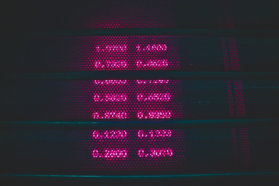 Акции майнеров IREN и CleanSpark обвалились на фоне слабой отчетности и падения биткоина