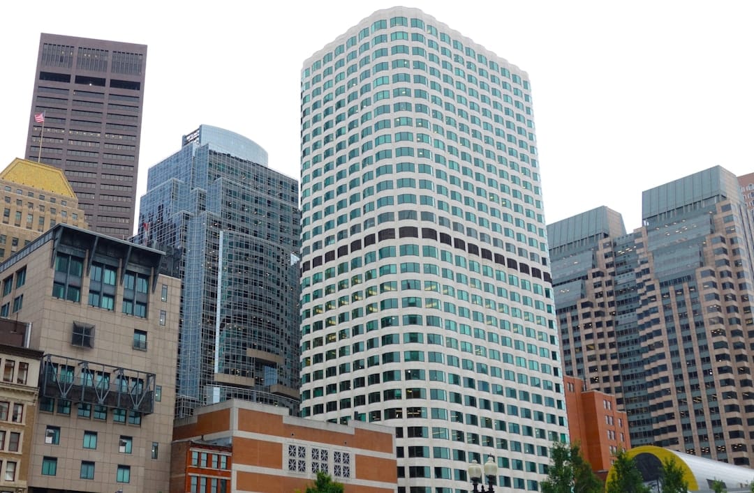 ФРС переходит к постепенному наращиванию денежной массы — Лин Олден