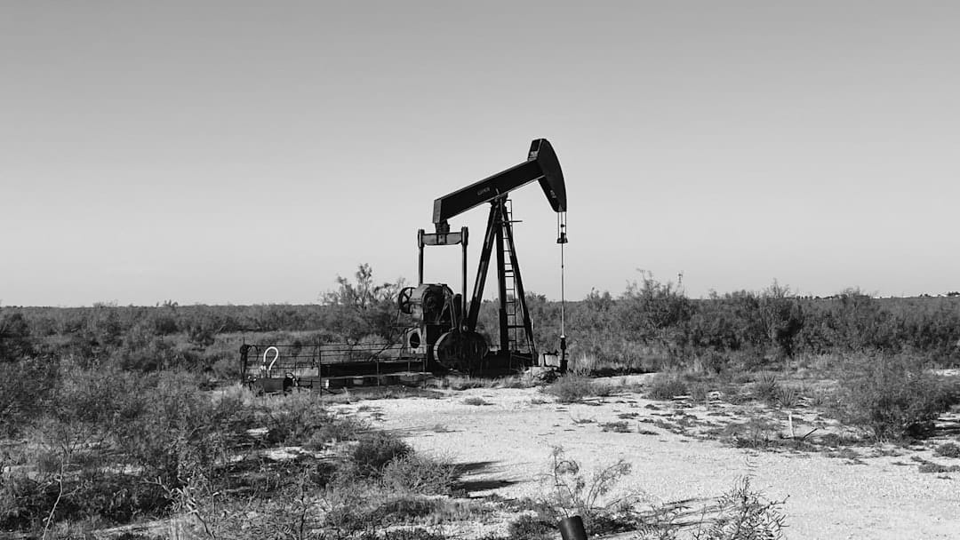 Ончейн-перпетуалы на нефть и металлы набирают обороты на фоне слабости альткоинов: отчет