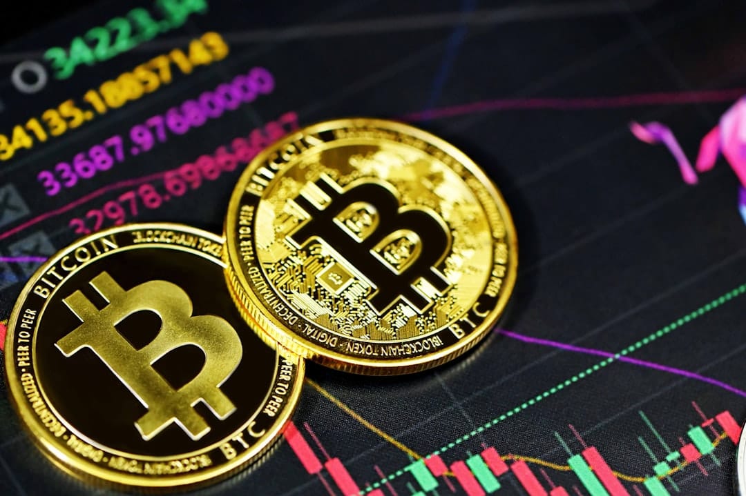 Фиксация прибыли сдерживает биткоин ниже $70 000 на фоне напряженности вокруг США и Ирана