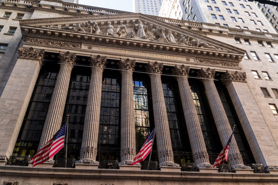Демократы потребовали от главы CFTC объяснений по инсайдерской торговле на рынках прогнозов