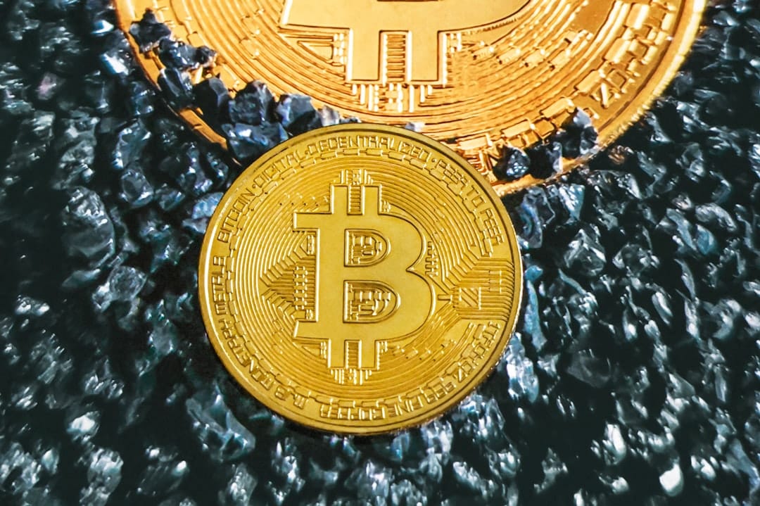 Charles Schwab запустит спотовую торговлю Bitcoin и Ether для розничных клиентов
