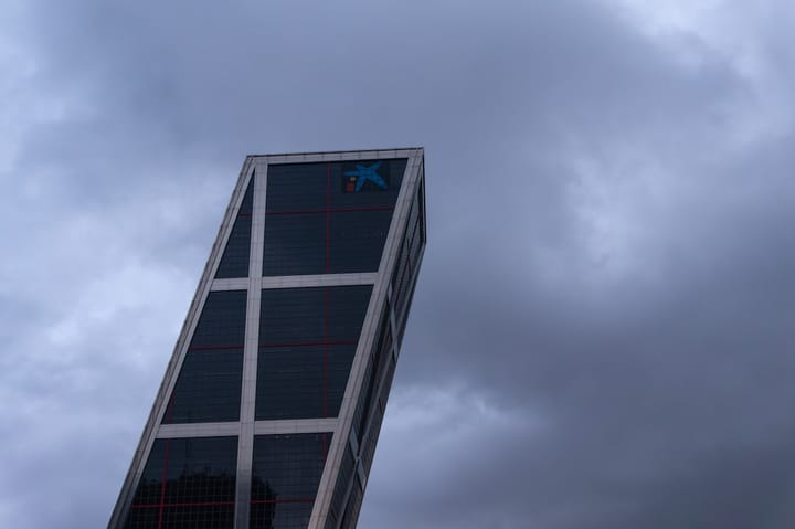 Приток инвестиций в ETF Solana, капитал перетекает из фондов Bitcoin и Ether