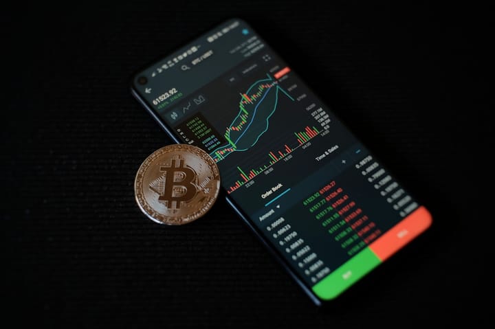 Использование Monero остается стабильным несмотря на делистинги, а даркнет-рынки переходят на XMR