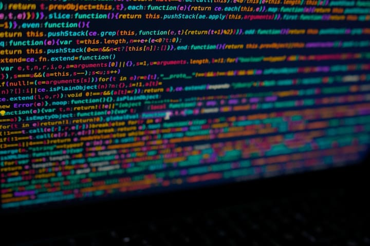 Цукерберг разрабатывает ИИ-агента, который поможет ему управлять Meta