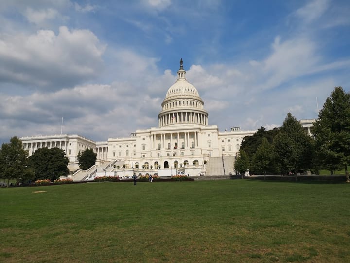 Законопроект предлагает запретить президенту США и Конгрессу делать ставки на рынках прогнозов