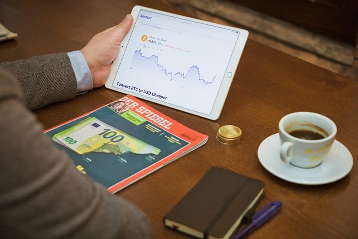 Спрос на фьючерсы на Bitcoin упал до минимумов 2024 года: уходят ли институционалы?