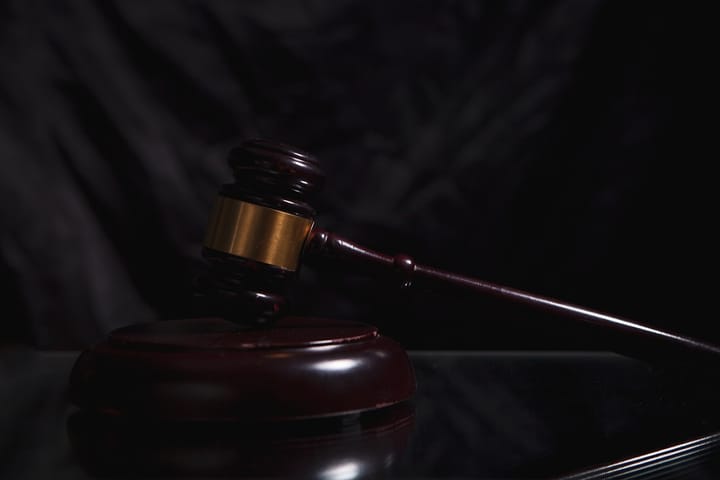 Детройт подключится к судебному спору Мичигана и Coinbase о рынках прогнозов