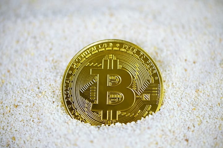 Топ-менеджер MARA опроверг слухи о распродаже биткоин-резервов
