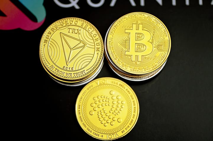 Биткоин удерживается у $68 000 на фоне ожидания дедлайна США по Ирану