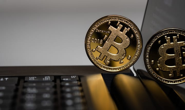 Графики Bitcoin указывают на возможный рост к $80 000 в апреле