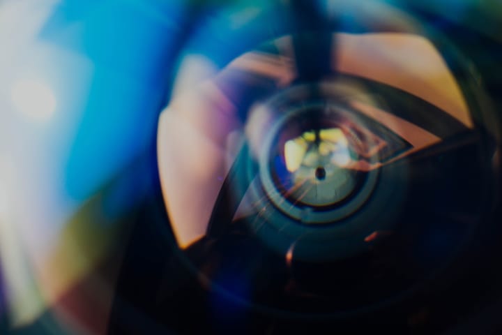 Worldcoin упал на 13% на фоне расширения технологии сканирования радужки в Zoom и DocuSign