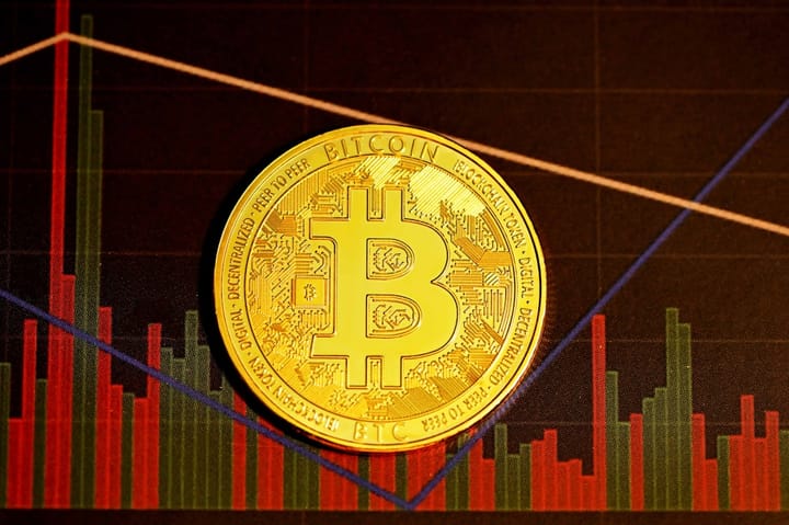 ZachXBT потребовал от MemeCore объяснить оценку проекта и распределение токенов M
