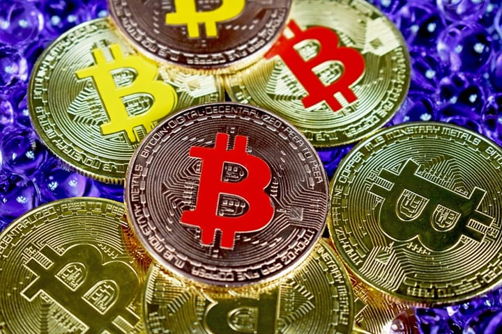 Kraken просит освободить мелкие криптоплатежи от налоговой отчетности после массовых отчетов за 2025 год